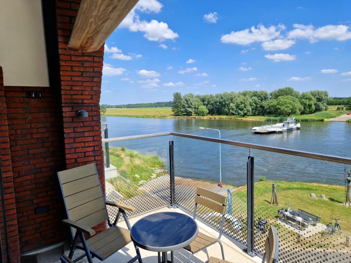 Het Maashotel Broekhuizen (Limburg) Exterior foto